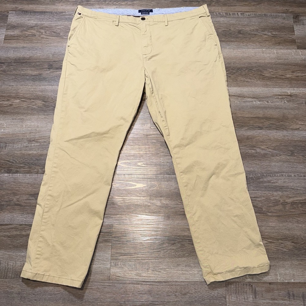 Tommy Hilfiger Stretch Chino Pants Mens 42W x 32W Regular Fit Beige Khaki Color